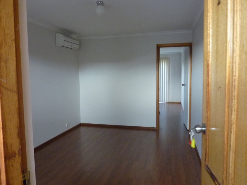 2/28-30 South Terrace, POORAKA — image 3