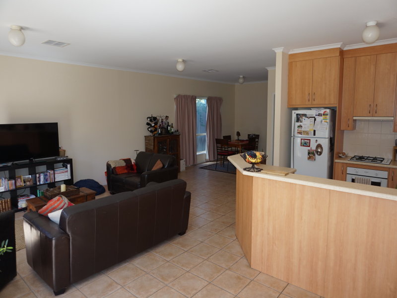 13 Thelma Street, PAYNEHAM — image 3
