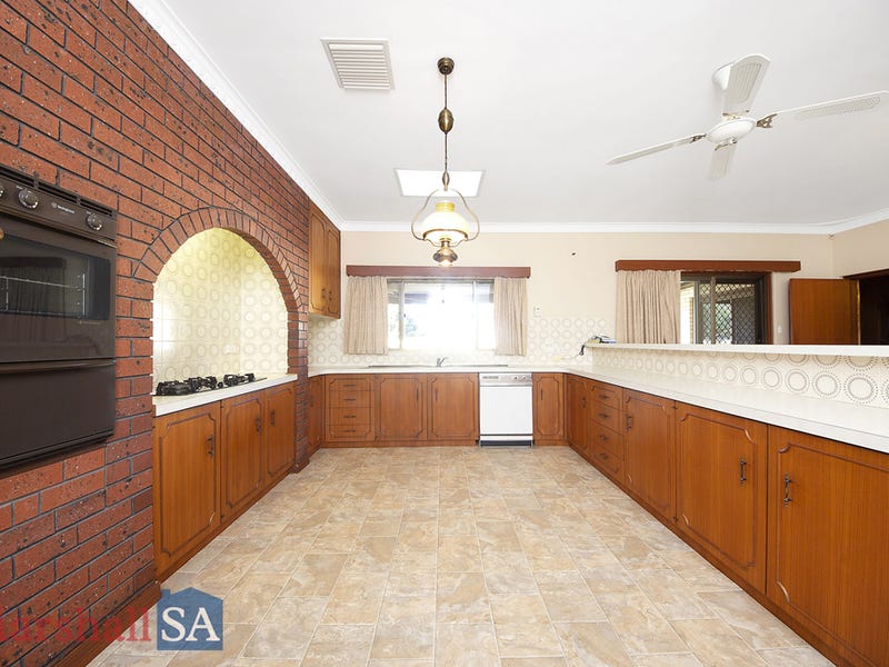 13 Frogmore Road, KIDMAN PARK — image 3