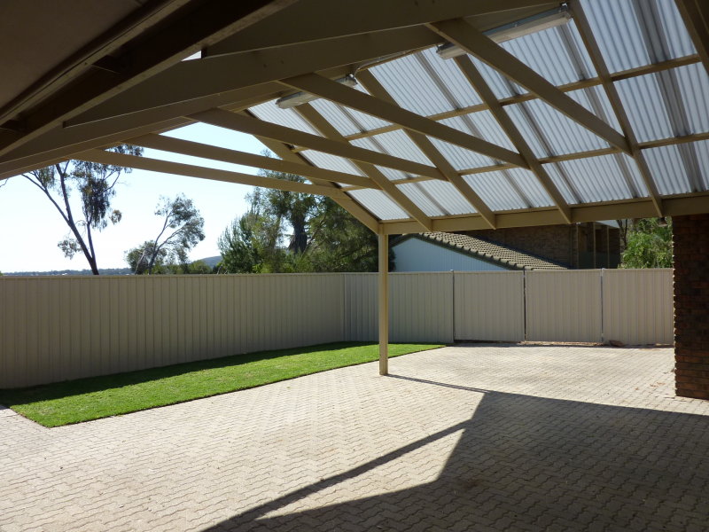 3 Telopea Drive, ATHELSTONE — image 20