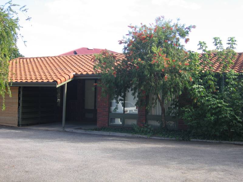 4/5 Olive Road, EVANDALE — image 1