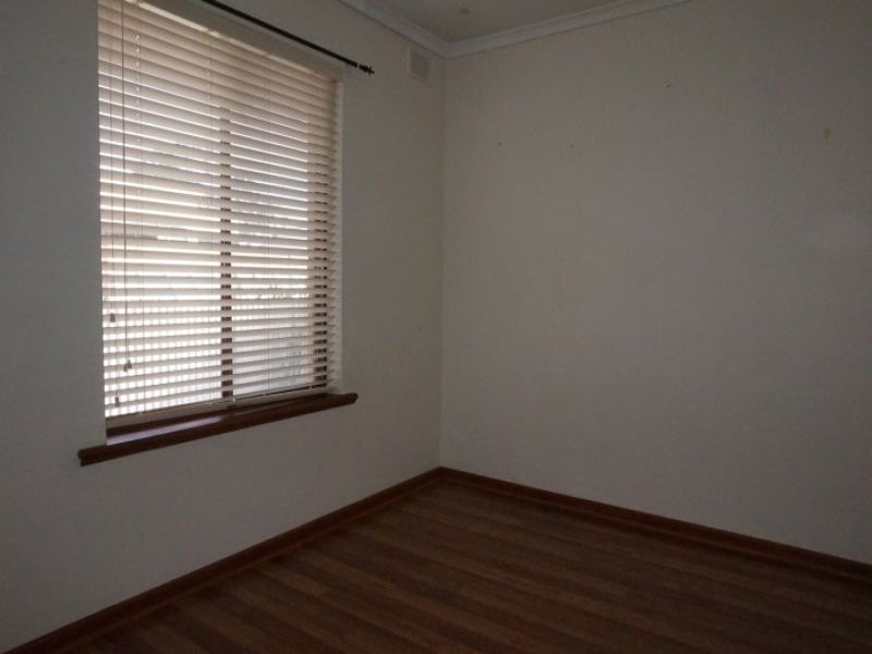 4/8 Hampstead Avenue, HIGHGATE — image 7