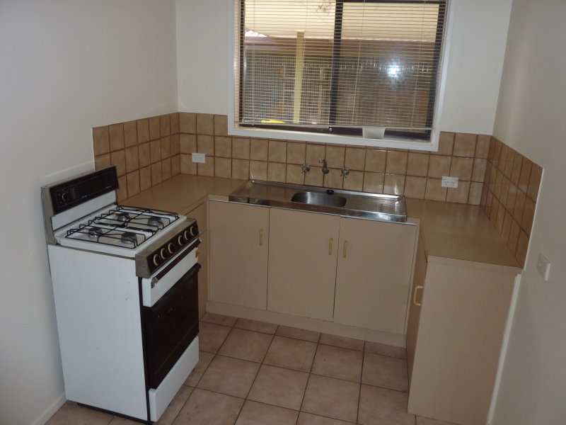 8/18-24 Crozier Avenue, MODBURY — image 2