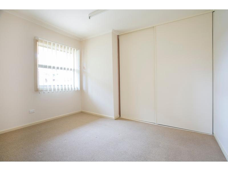 20 Orlando Avenue, HAMPSTEAD GARDENS — image 7