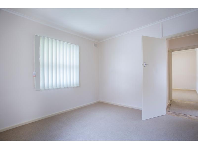 20 Orlando Avenue, HAMPSTEAD GARDENS — image 8