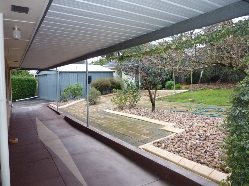6 Michigan Drive, HIGHBURY — image 20