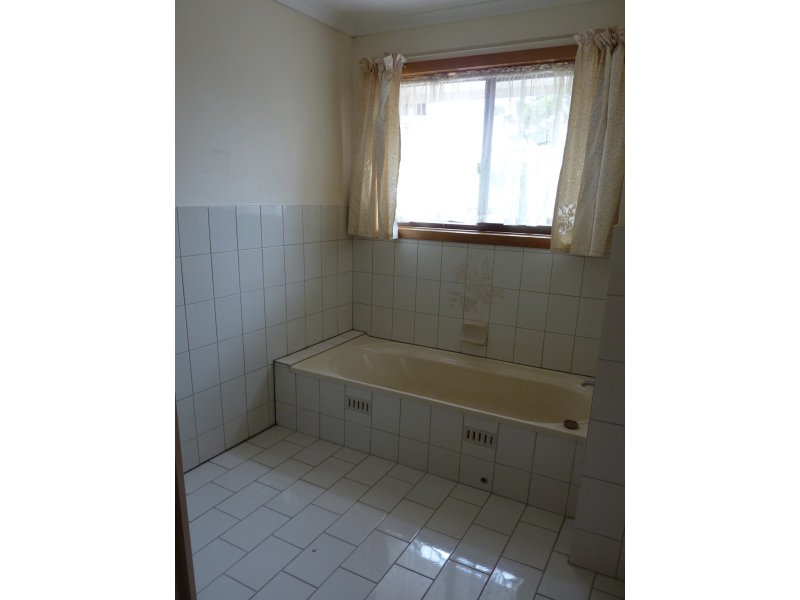 16A Panorama Drive, ATHELSTONE — image 8