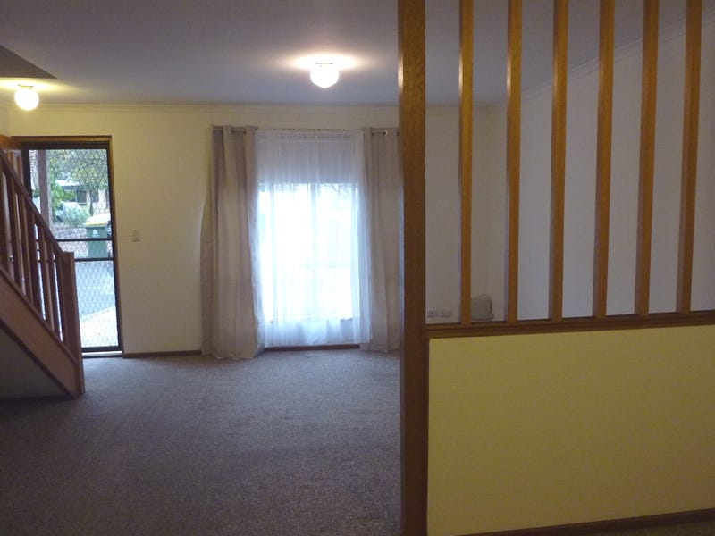 6/2 Harrison Avenue, MODBURY — image 2