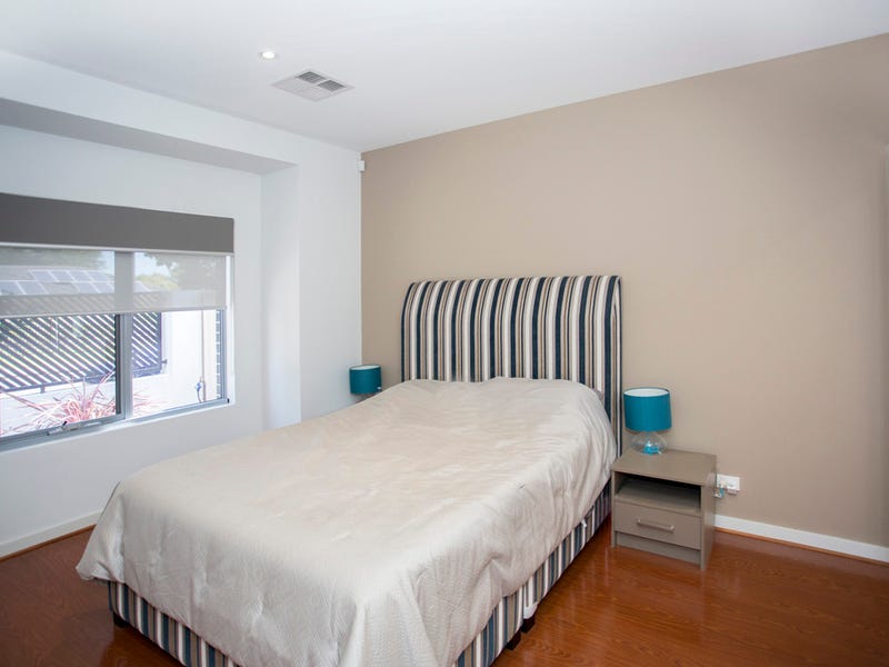 15B Radnor Avenue, ROSTREVOR — image 6