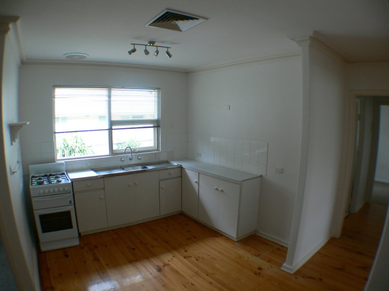 2/4 Peroomba Avenue, KENSINGTON GARDENS — image 5