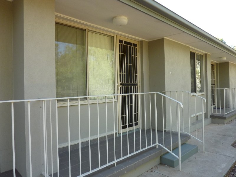 2/4 Beovich Road, INGLE FARM — image 1