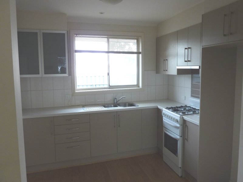 2/4 Beovich Road, INGLE FARM — image 2
