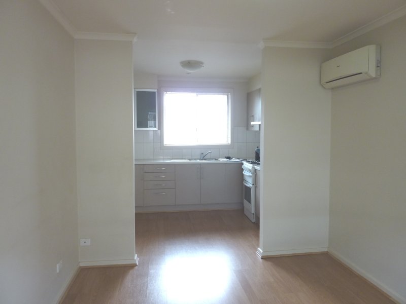 2/4 Beovich Road, INGLE FARM — image 4
