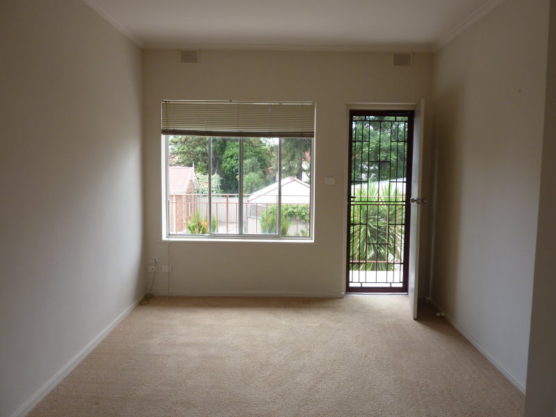 4/12 Ebor Avenue, MILE END — image 3
