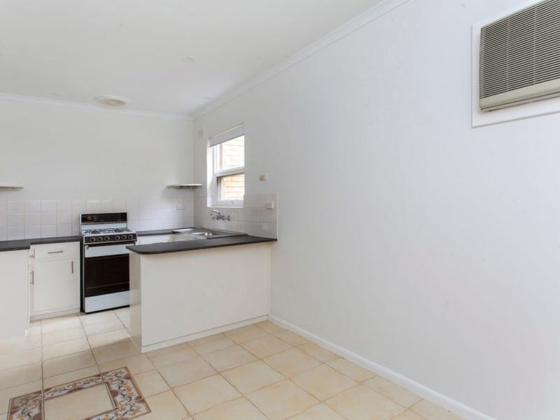 10/12 Jean Street, POORAKA — image 4