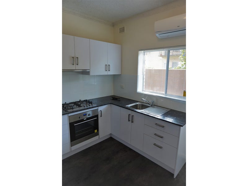 2/5 Church Street, HIGHGATE — image 4