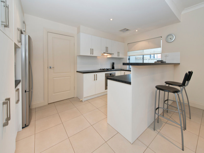 1C Pine Street, FLINDERS PARK — image 6