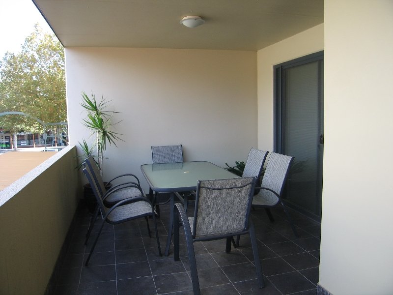 9/466 Pulteney Street, ADELAIDE — image 10