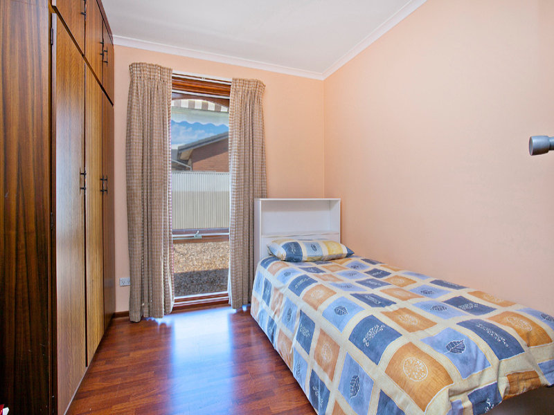 13 Chatswood Grove, NEWTON — image 8