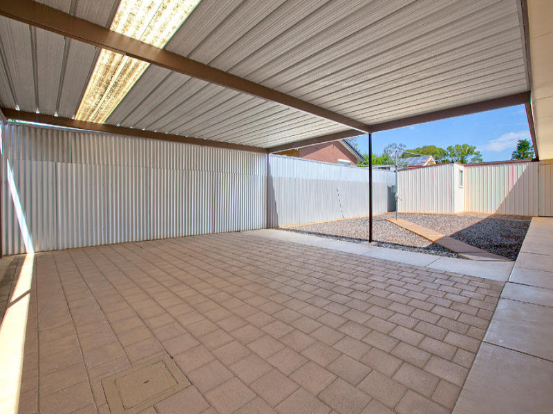 13 Chatswood Grove, NEWTON — image 10