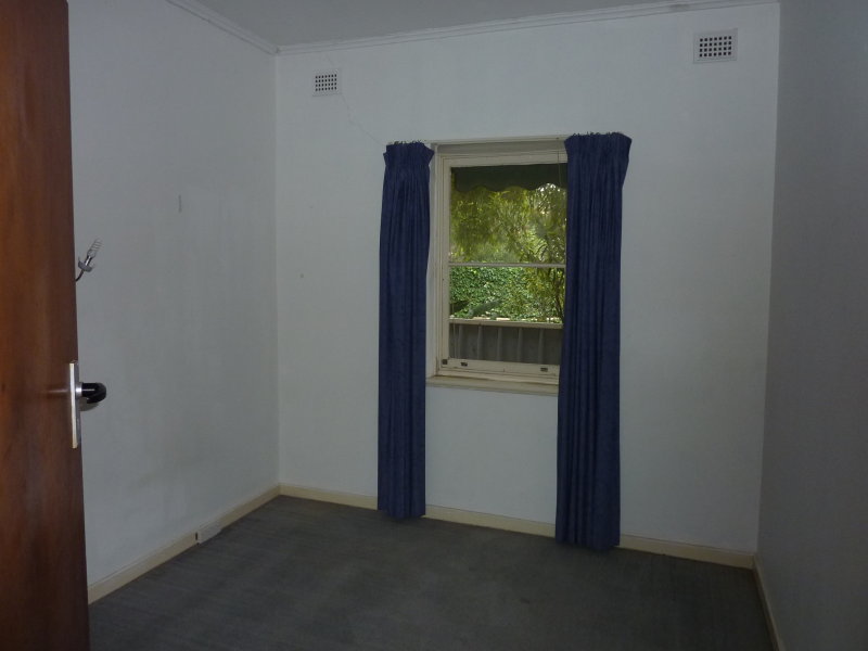 2 Llanfair Terrace, WESTBOURNE PARK — image 5