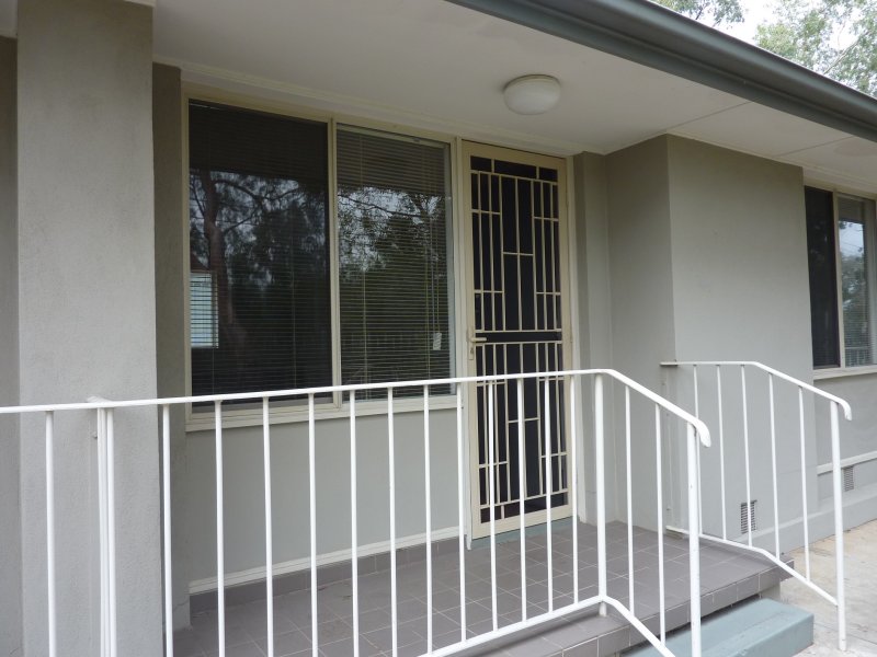 6/4 Beovich Road, INGLE FARM — image 1