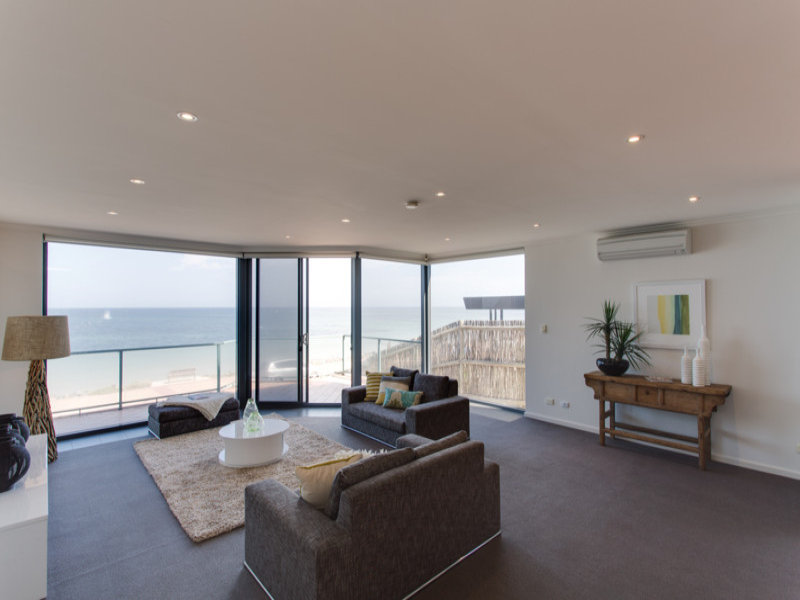 22A The Esplanade, SOMERTON PARK — image 4