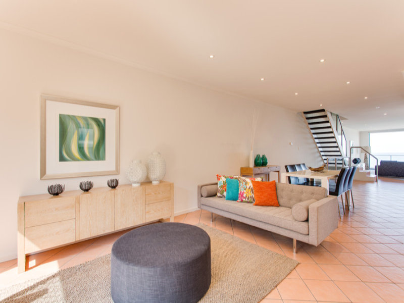 22A The Esplanade, SOMERTON PARK — image 10