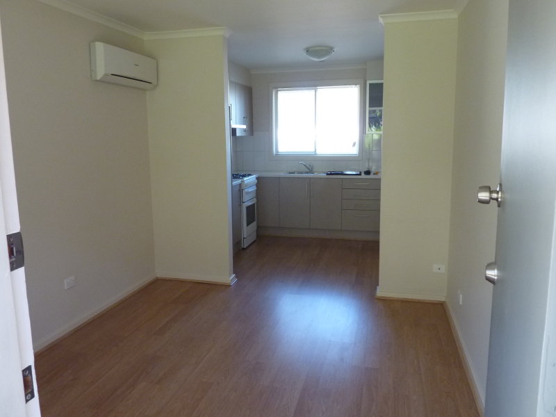 3/4 Beovich Road, INGLE FARM — image 3