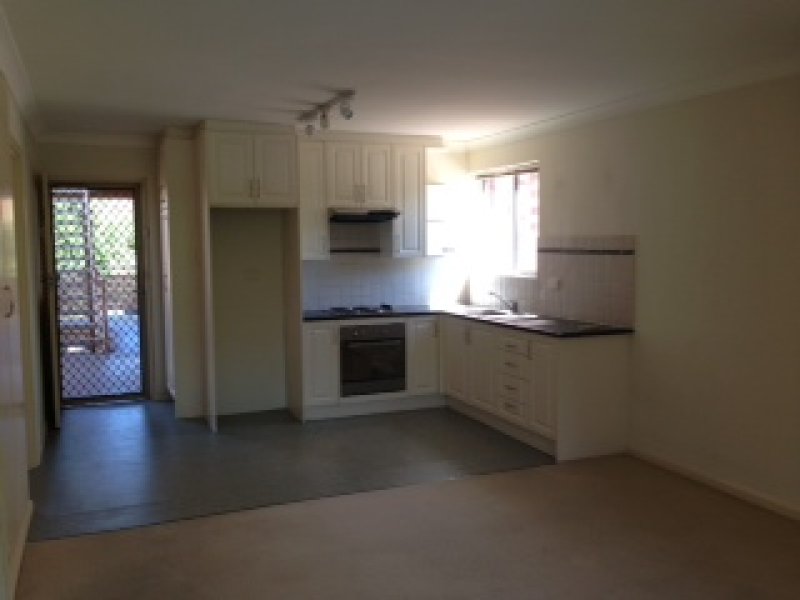 4/12 Kingston East Terrace, NORTH ADELAIDE — image 2