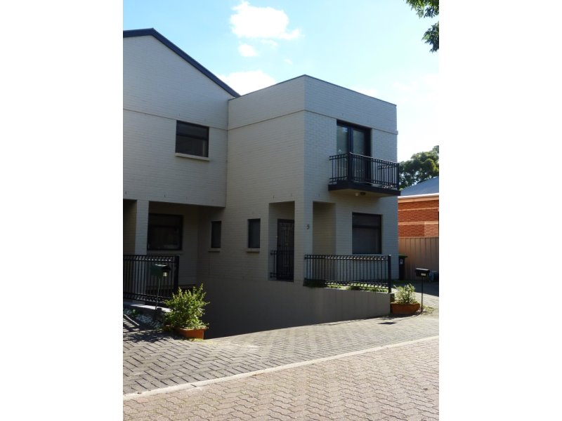 9 Cedar Crescent, GLENSIDE — image 2
