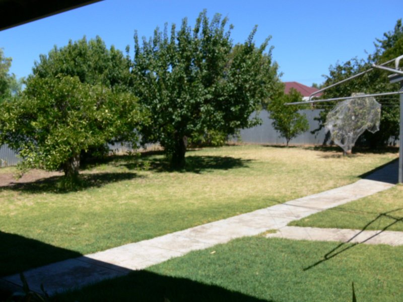 61 Warwick Street, ENFIELD — image 10