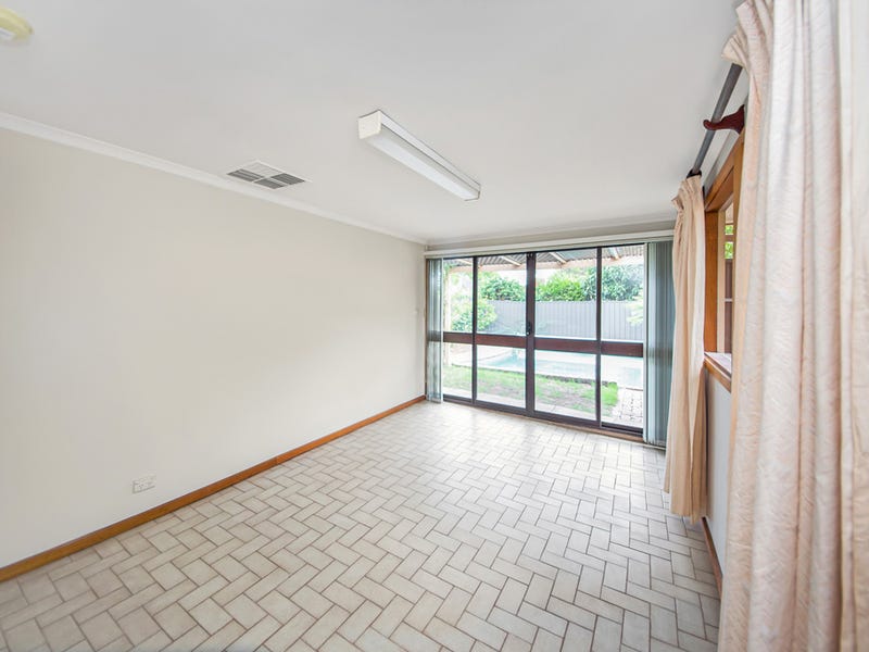 63 Balmoral Road, DERNANCOURT — image 12