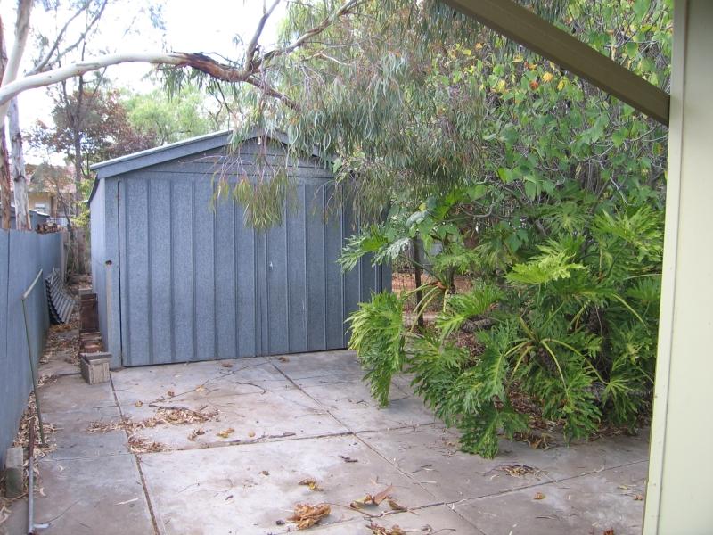 6 Pipers Avenue, WINDSOR GARDENS — image 5