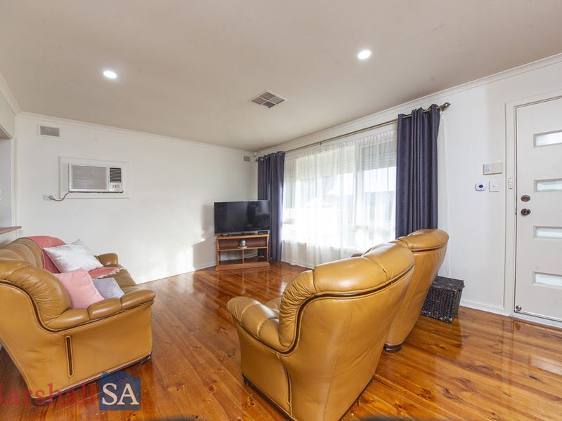 6 Binnowie Street, INGLE FARM — image 4