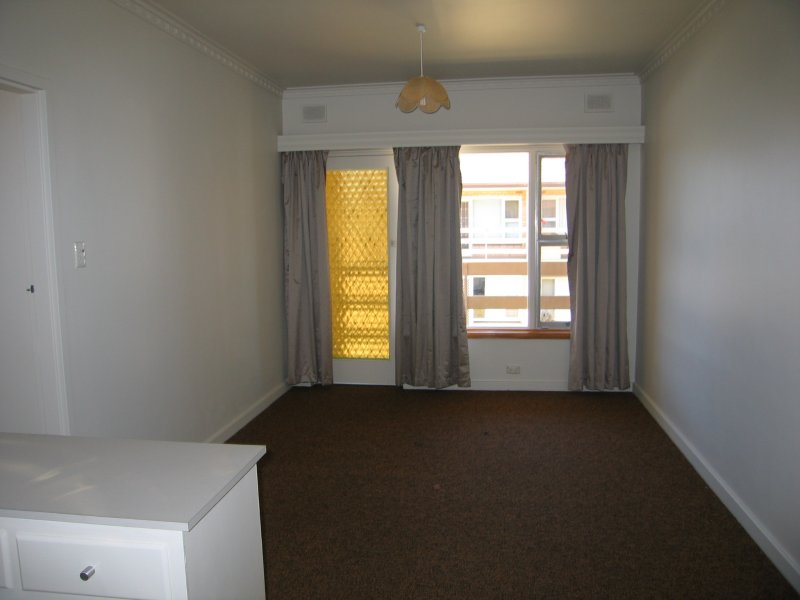 29/10 Collins Street, ENFIELD — image 1