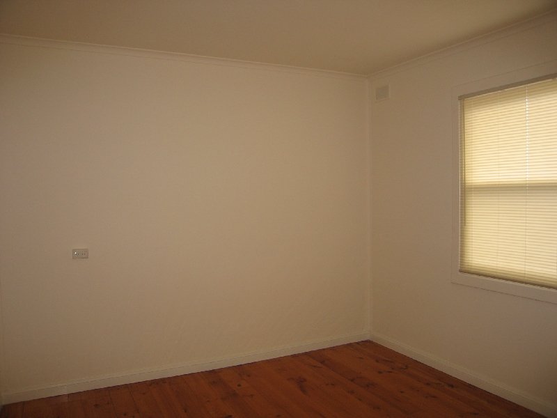 23 Mundon Street, CAMPBELLTOWN — image 2