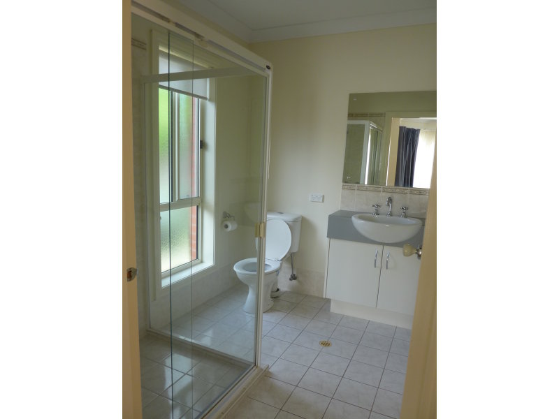 45 Dumfries Avenue, NORTHFIELD — image 7