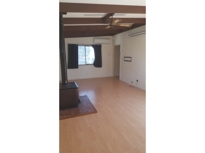 7 Amundsen Drive, INGLE FARM — image 6
