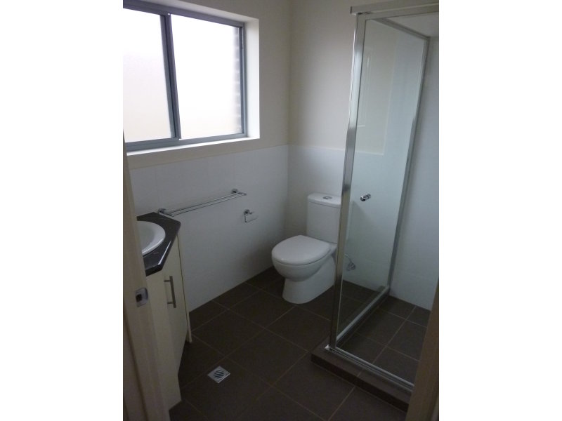 67 Atkinson Road, BURTON — image 3