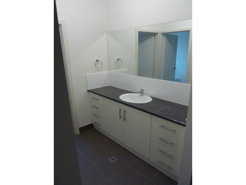 67 Atkinson Road, BURTON — image 7