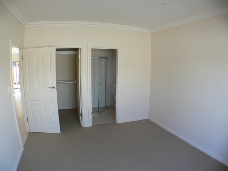 1/13A Maurice Avenue, ROSTREVOR — image 5