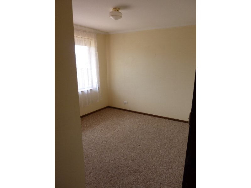 243 Lower Athelstone Road, ATHELSTONE — image 6
