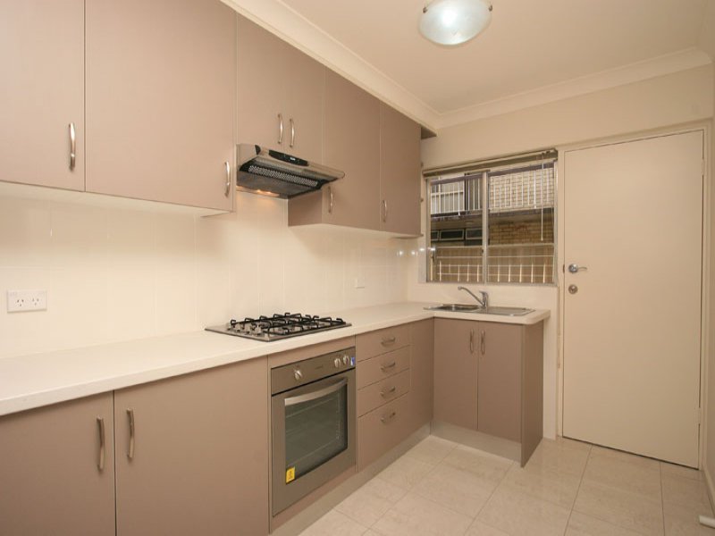 4/7 Henry Street, PLYMPTON — image 2