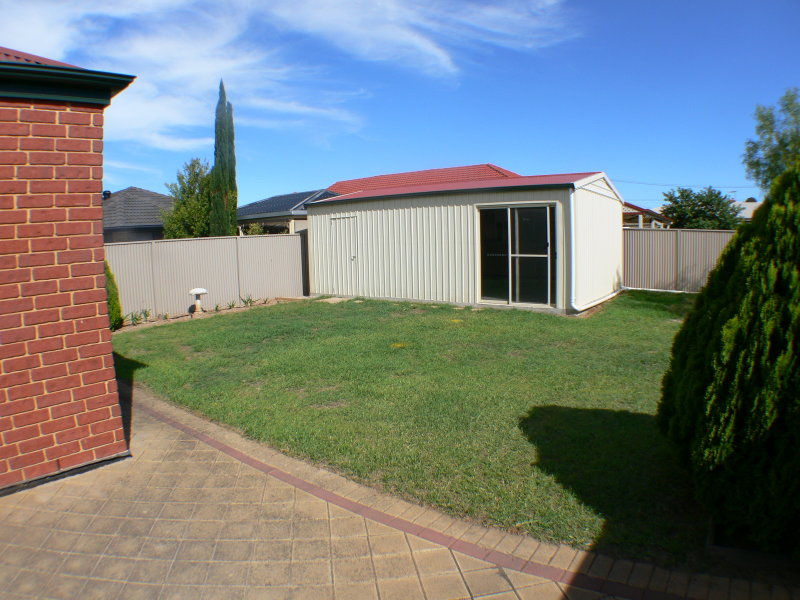 15 Wright Street, FERRYDEN PARK — image 9