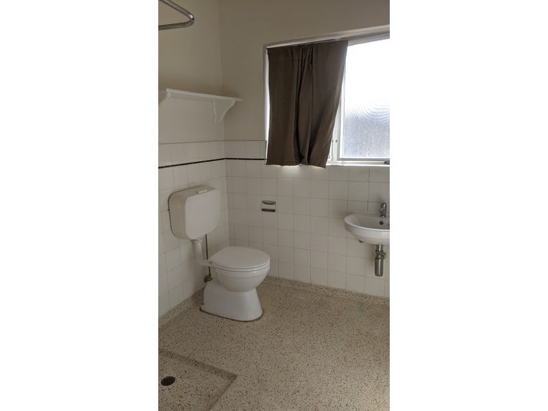 4/2 Donald Street, SALISBURY — image 6