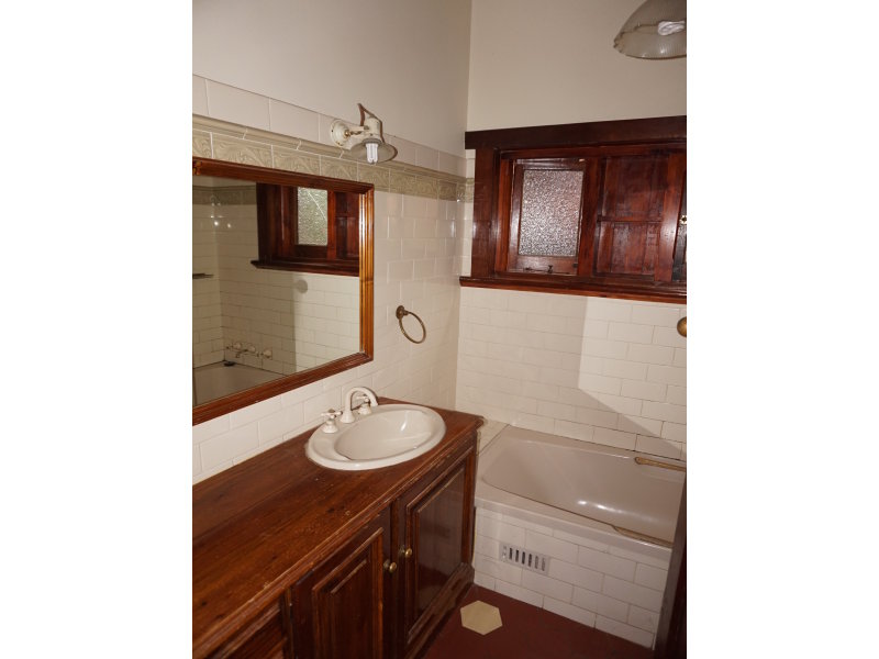 26 Prosser Avenue, NORWOOD — image 7
