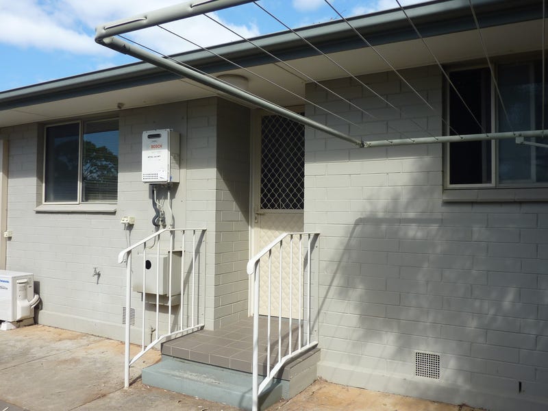 9/4 Beovich Road, INGLE FARM — image 7