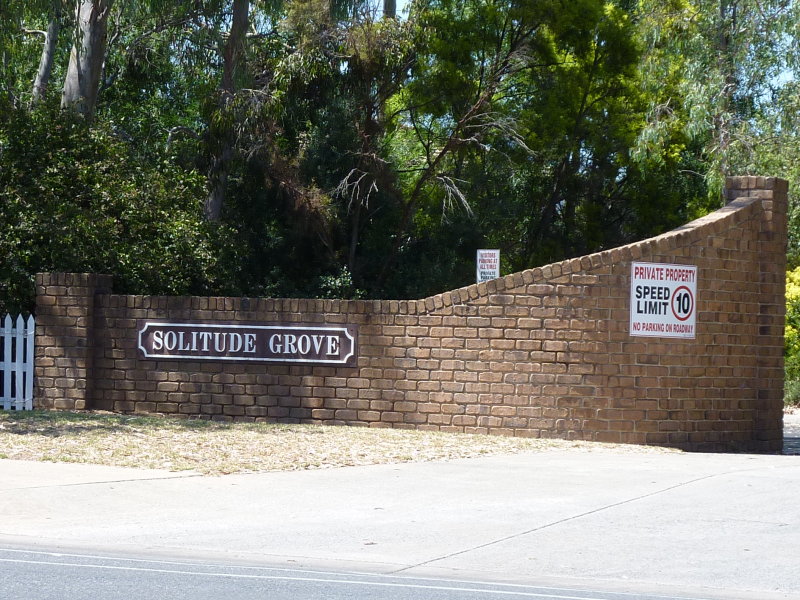18/129 Smart Road, MODBURY — image 2