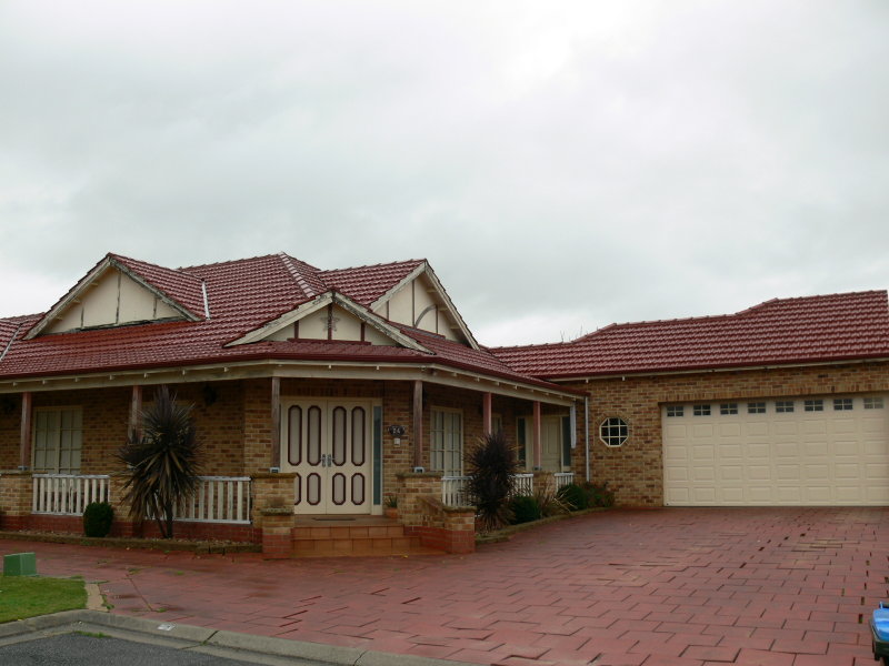 24 Wood Road, PARADISE — image 2